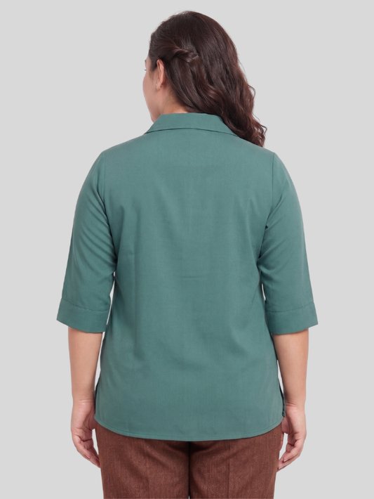 Collared Women’s Top in Moss Crepe