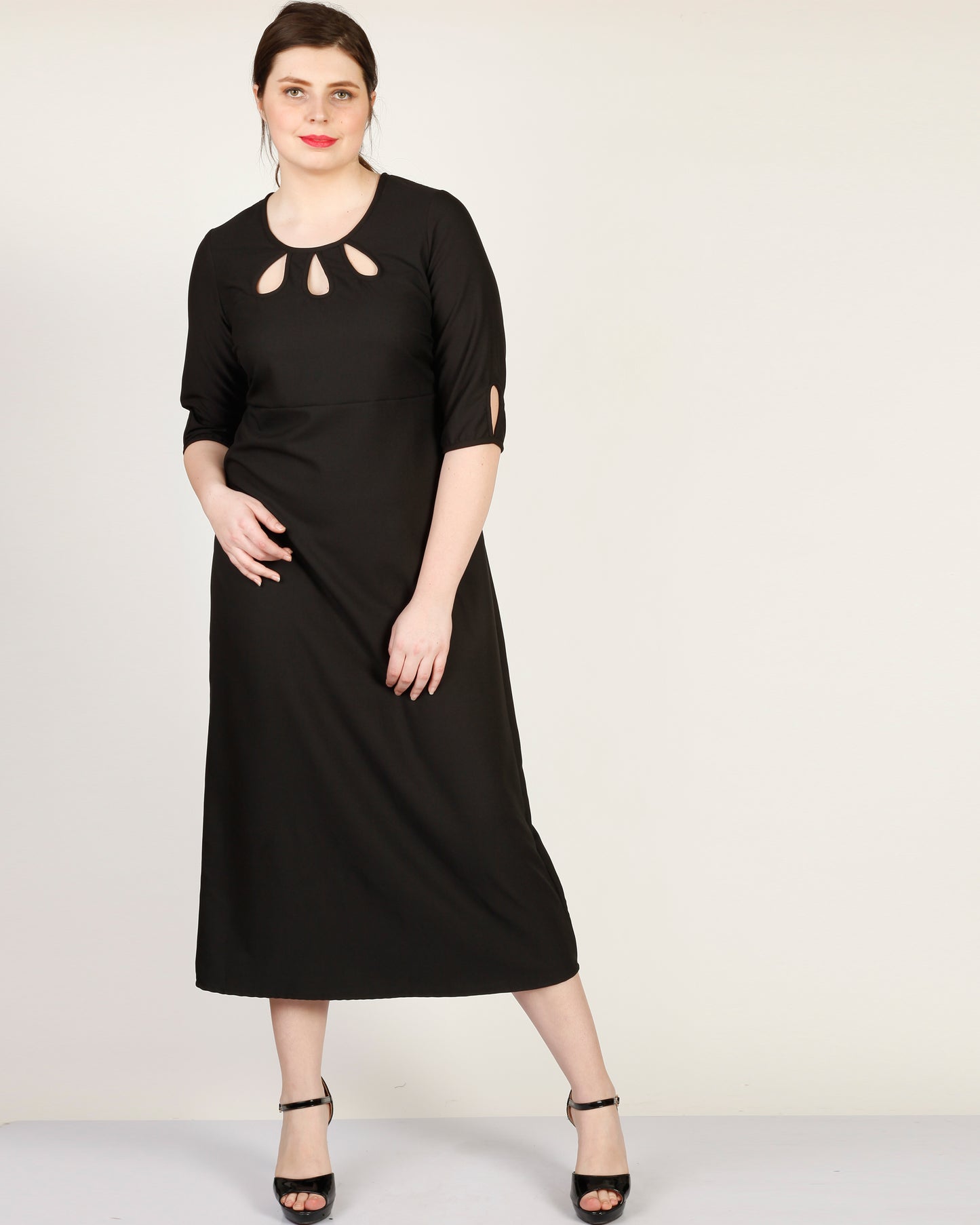 Elegant & Comfortable Fit Plus Size Women’s Dress
