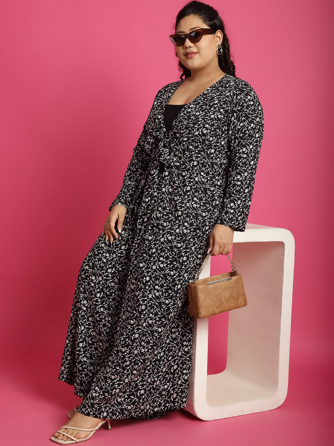 theRebelinme Plus Size Abstract Printed Tie-Up Shrug