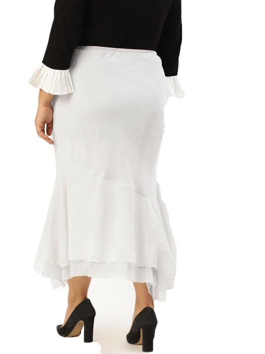 Plus Size Women Black Solid A-Line Skirt