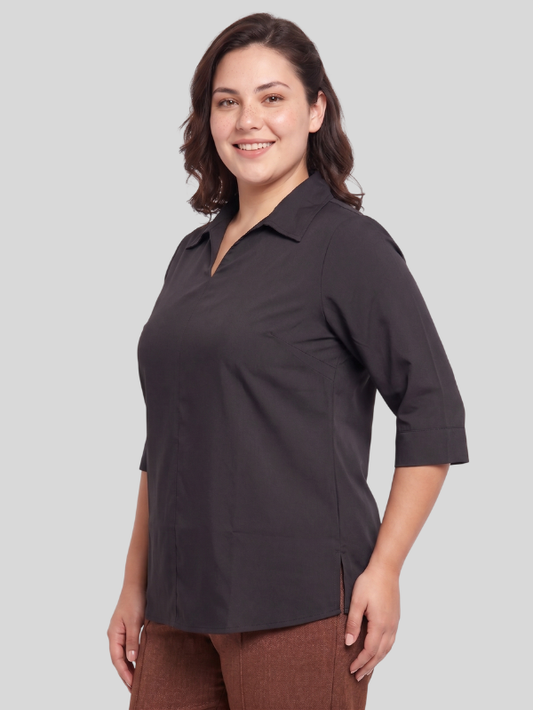 Collared Women’s Top in Moss Crepe