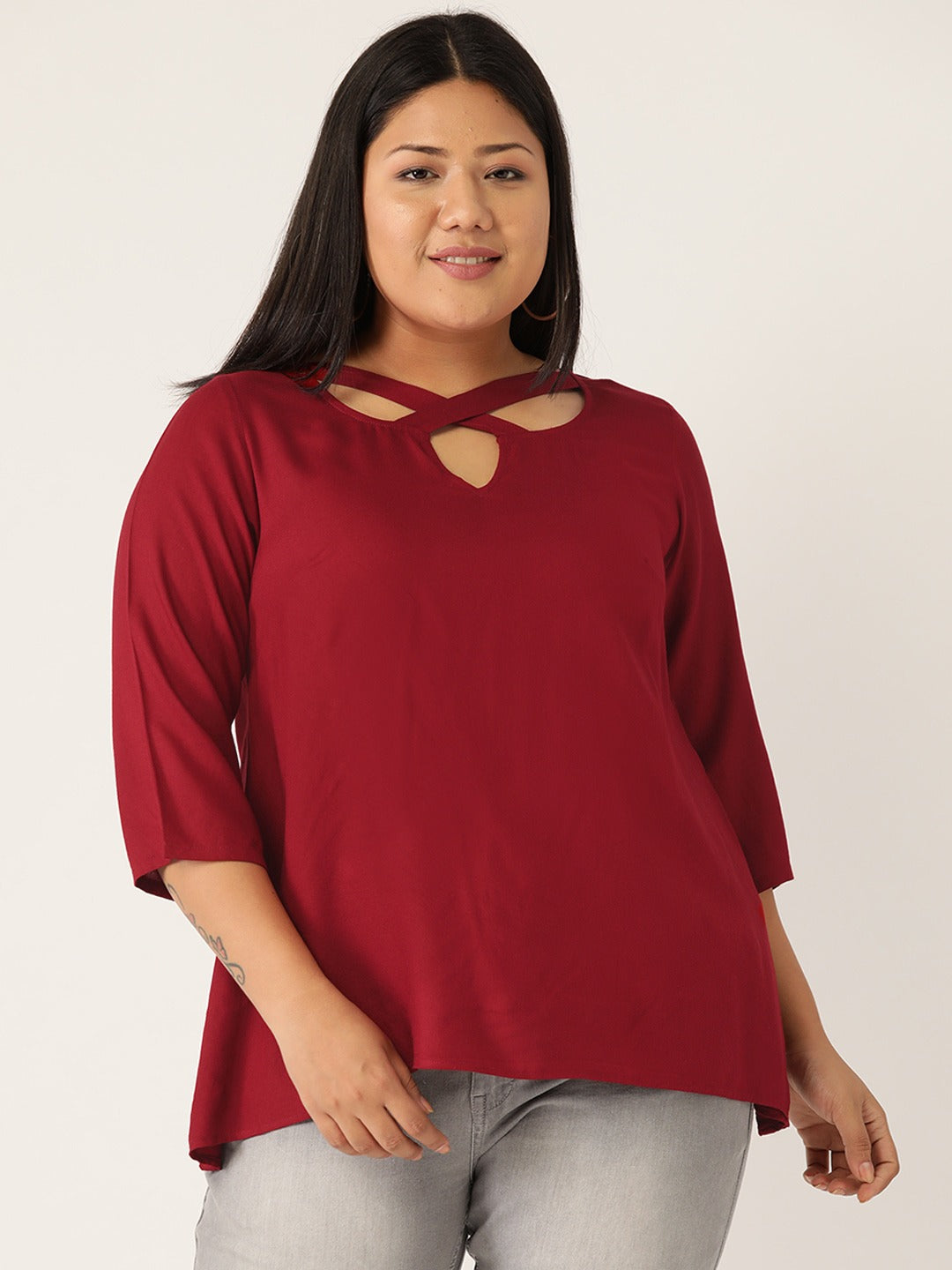 Plus Size Neck Cut Out Detail Top