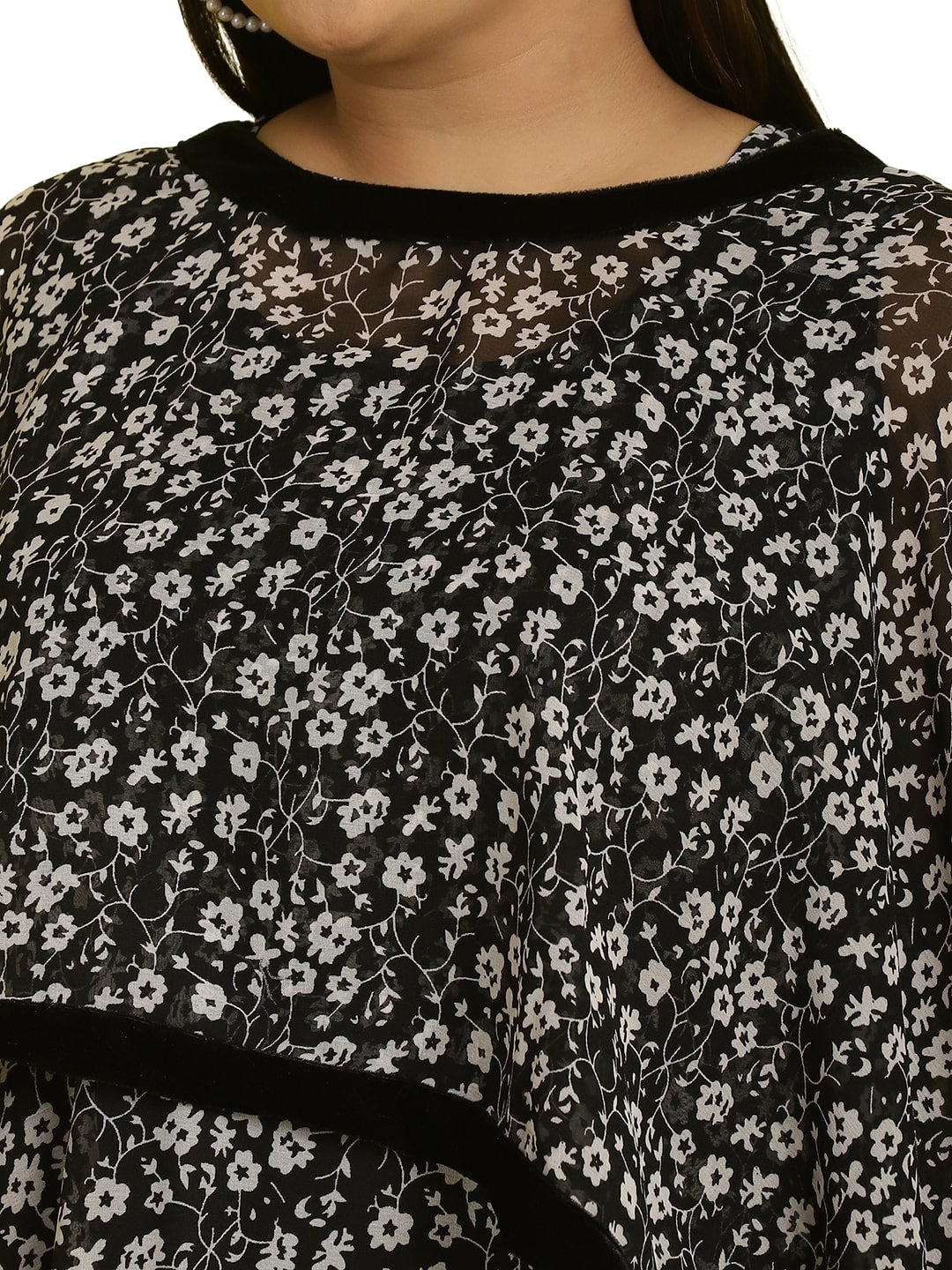 Women Georgette A-Line Midi Dress With Poncho Shrug
