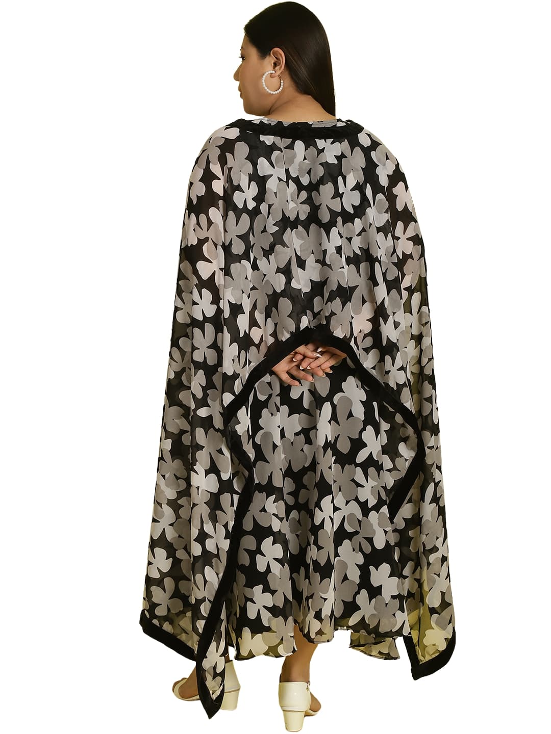 Women Georgette A-Line Midi Dress With Poncho Shrug