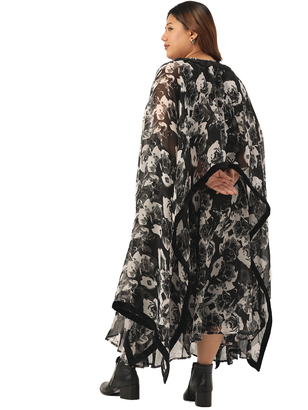 Women Georgette A-Line Midi Dress With Poncho Shrug