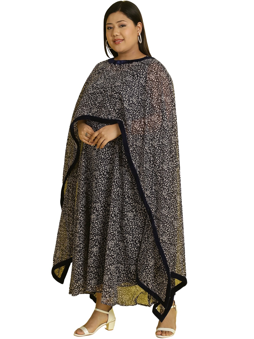 Women Georgette A-Line Midi Dress With Poncho Shrug