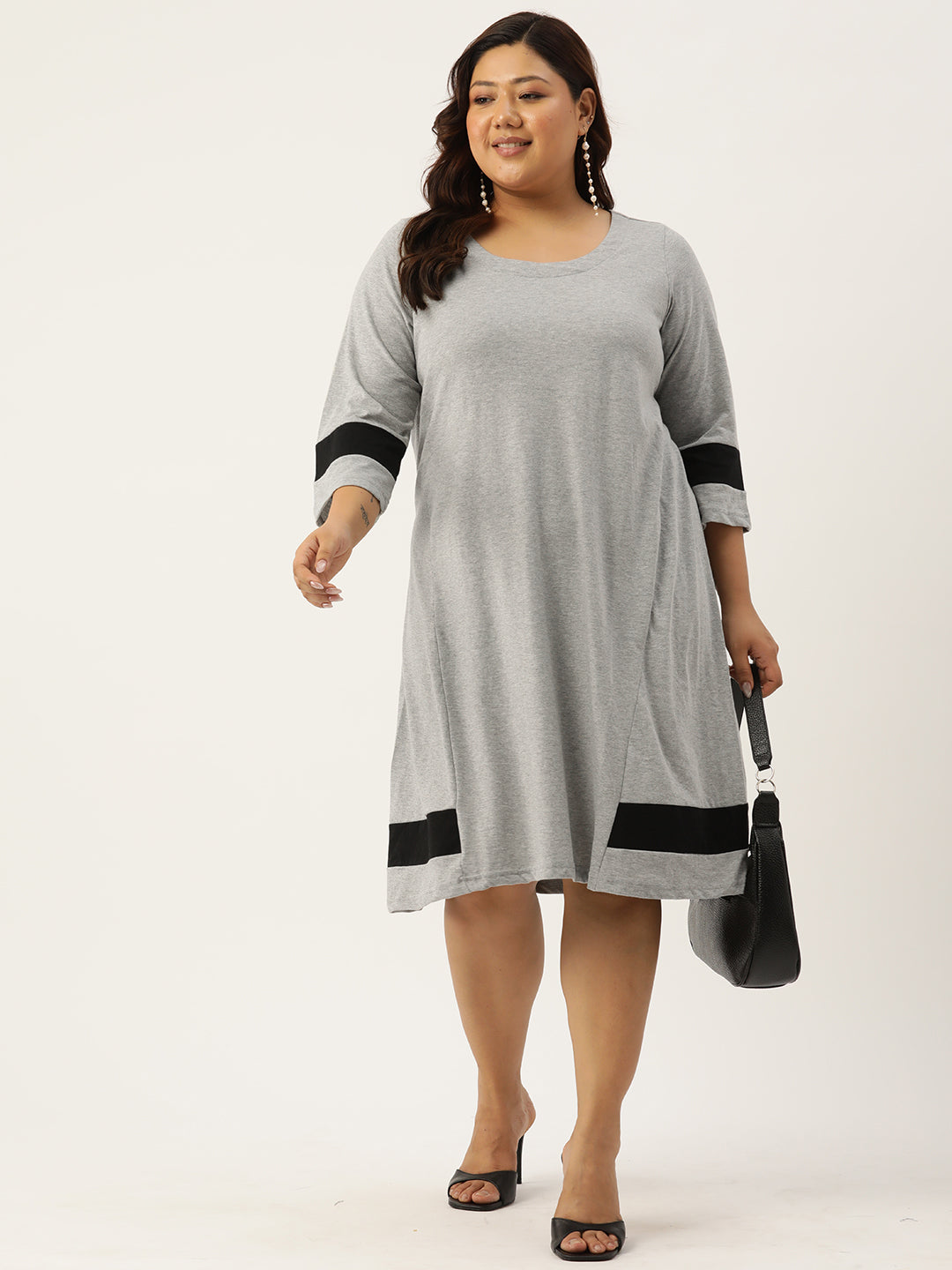 Women's Plus Size Light Grey Solid Color Cotton Knitted A-Line Dress
