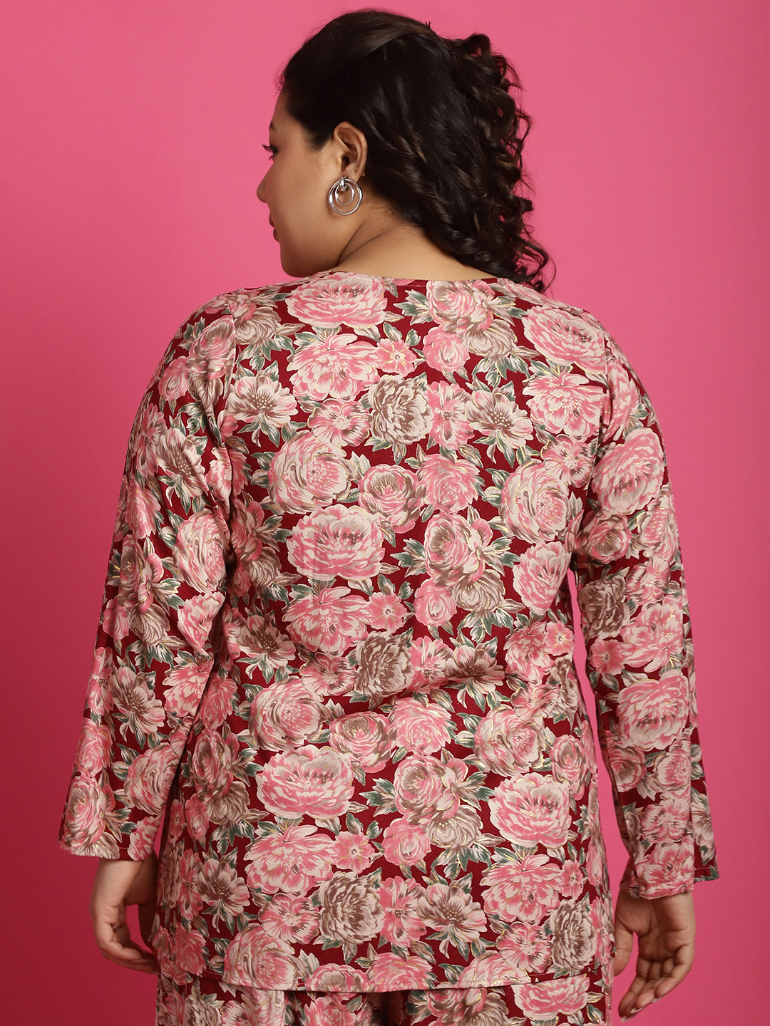 theRebelinme Plus Size Abstract Printed Tie-Up Shrug