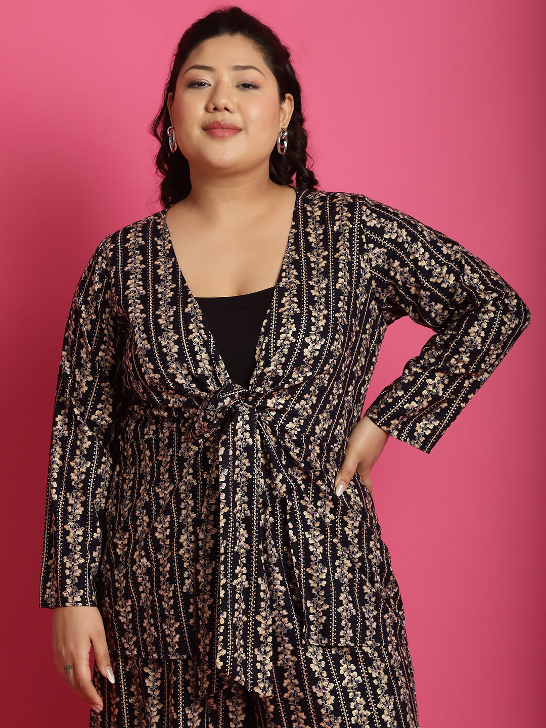 theRebelinme Plus Size Abstract Printed Tie-Up Shrug