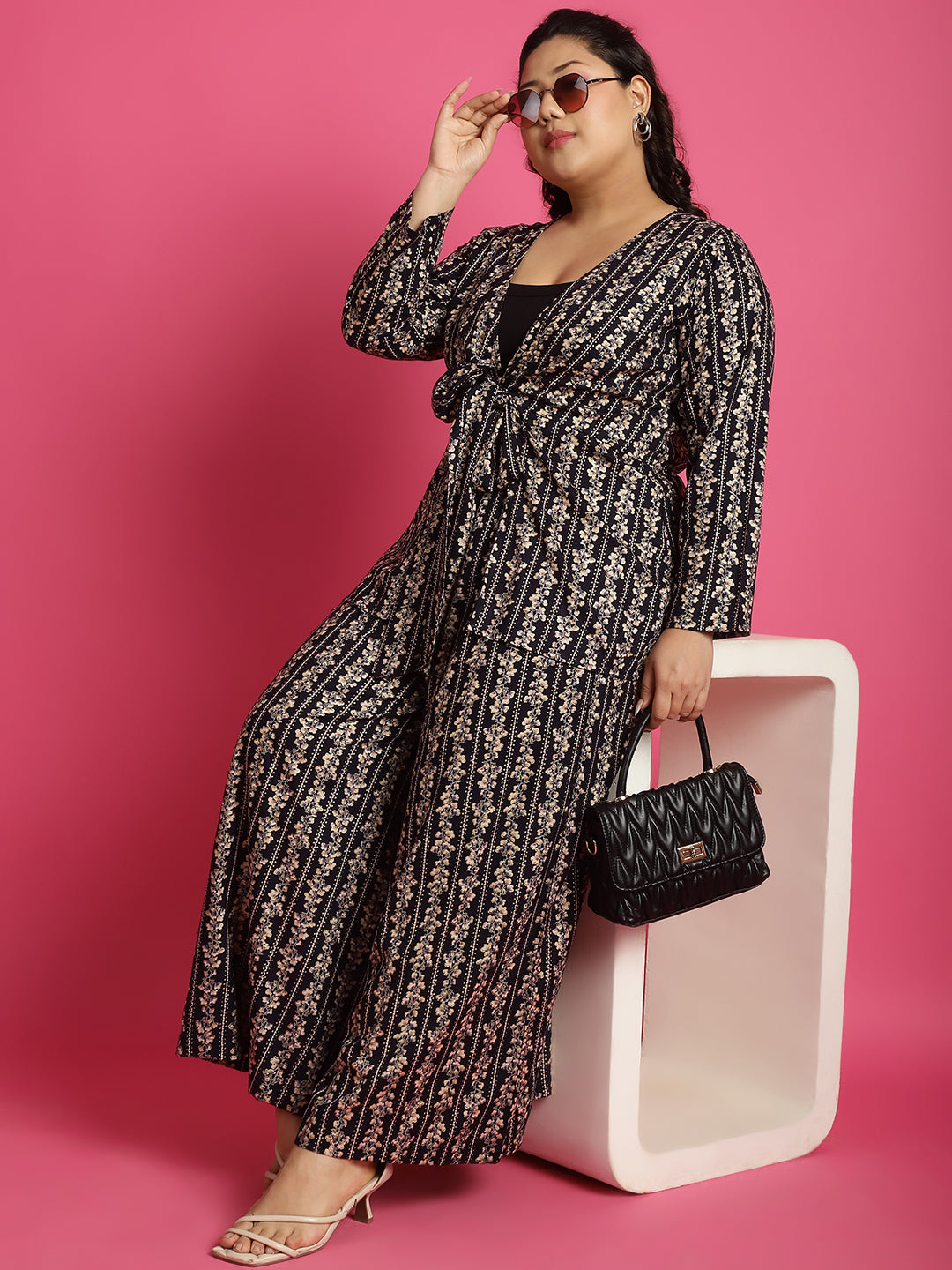 theRebelinme Plus Size Abstract Printed Tie-Up Shrug