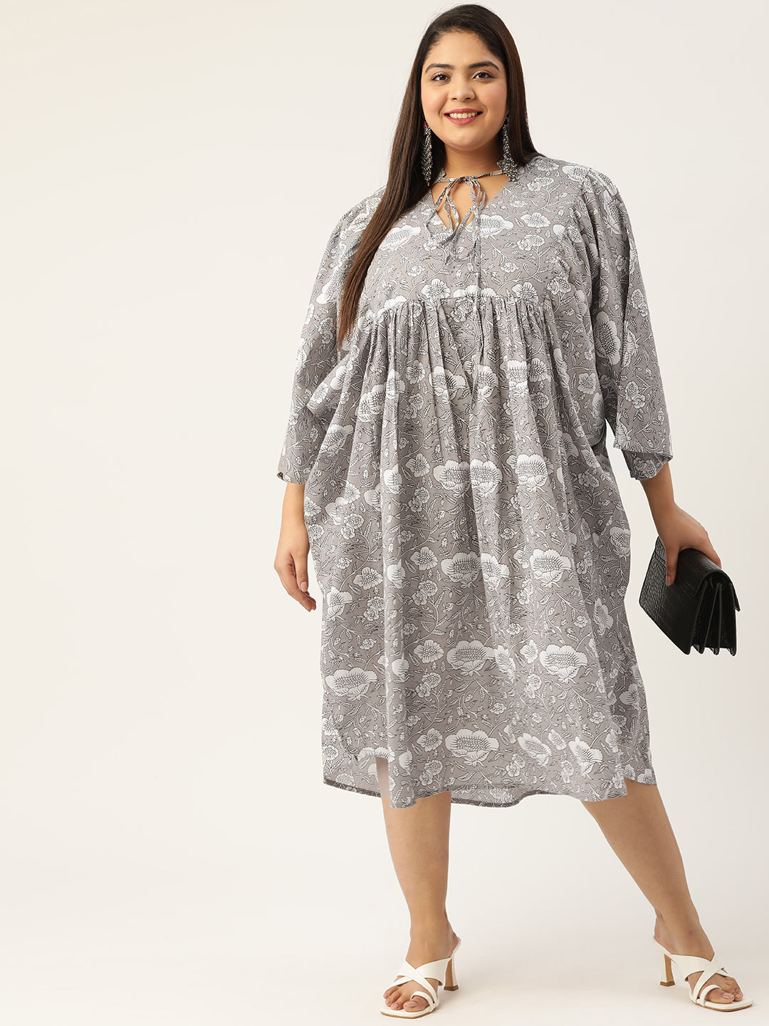 Plus Size Neck Tie-Up Cotton Dress