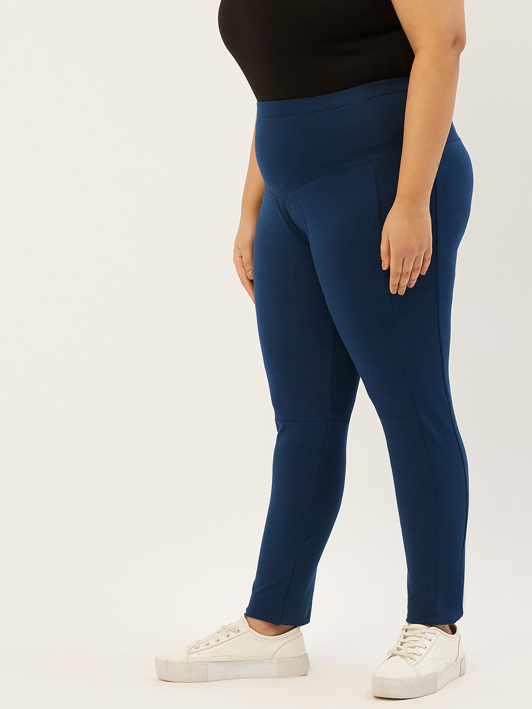 Women Relaxed High-Rise Easy Wash Plus Size Trousers