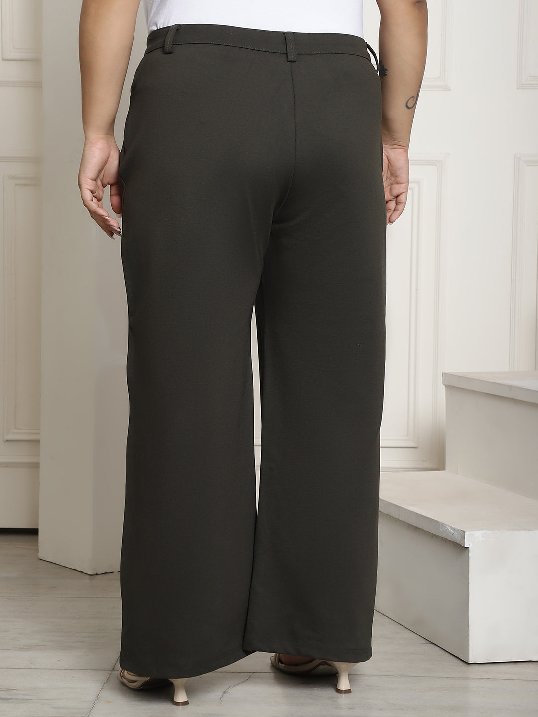 Women Relaxed Straight Fit High-Rise Plus Size  Trousers