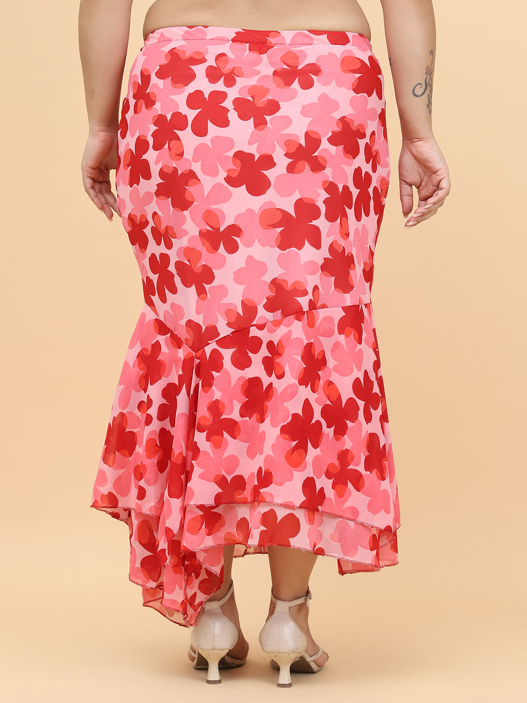 Plus Size Women Black Solid A-Line Skirt