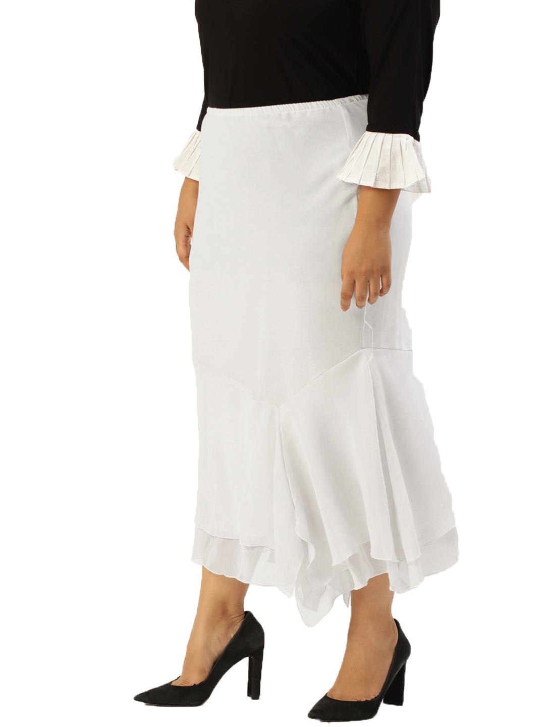Plus Size Women Black Solid A-Line Skirt