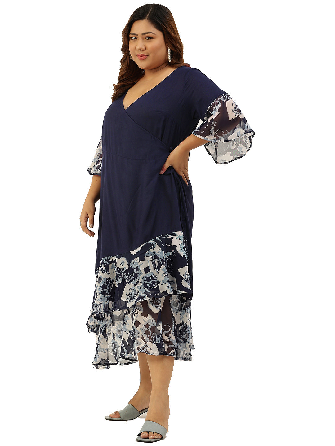 Modern Trendy Plus Size Women’s Dress