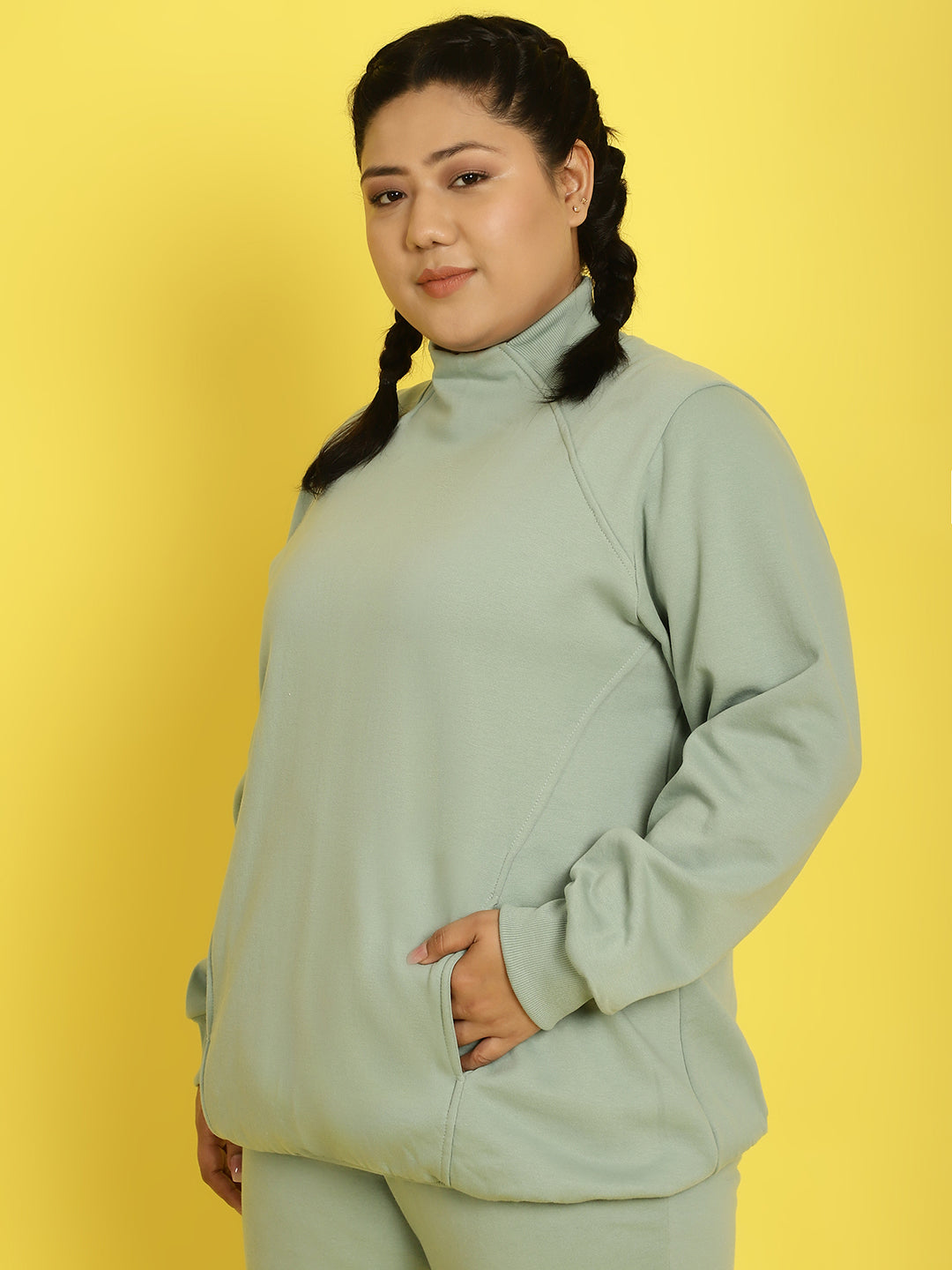 Warmline High-Neck Sweatshirt