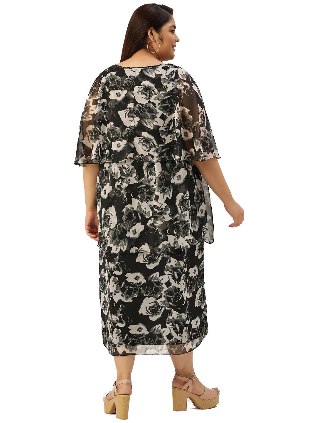 Modern Trendy Plus Size Women’s Dress