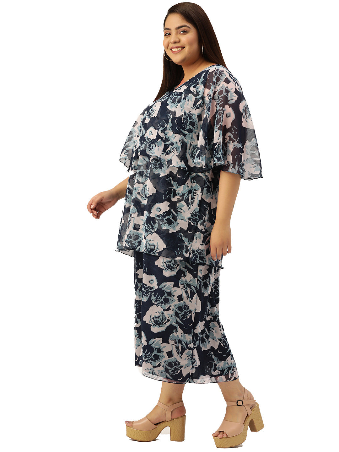 Modern Trendy Plus Size Women’s Dress