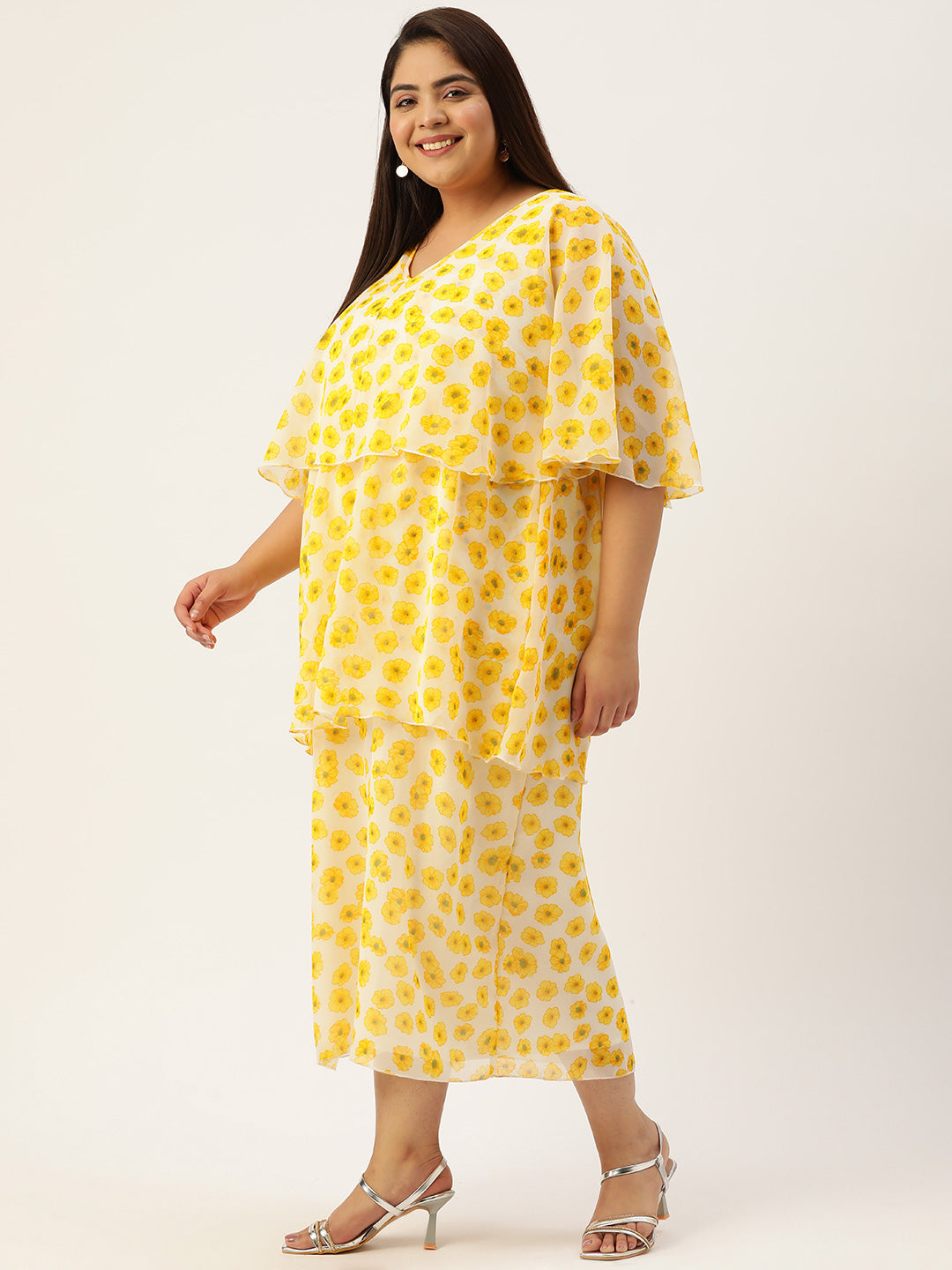 Modern Trendy Plus Size Women’s Dress