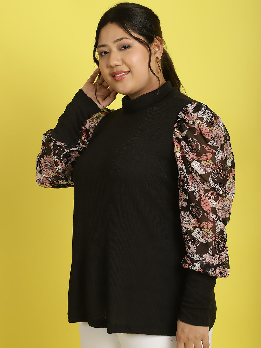 Plus size knitted Top with attached georgette sleeves