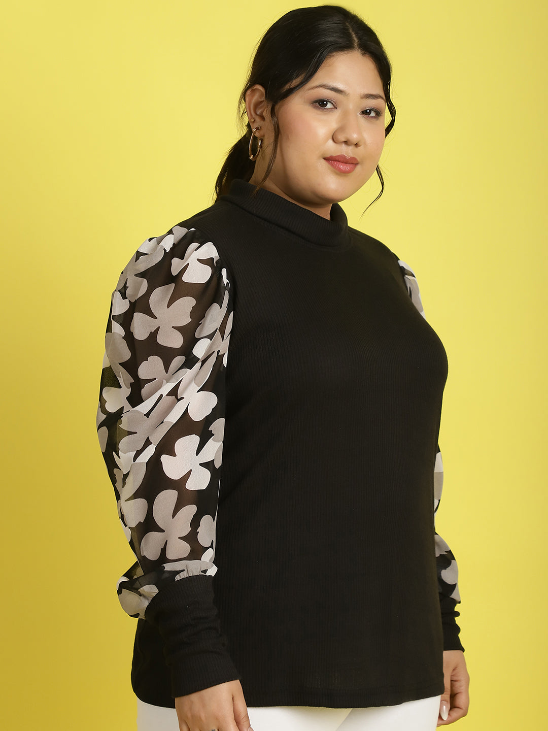 Plus size knitted Top with attached georgette sleeves