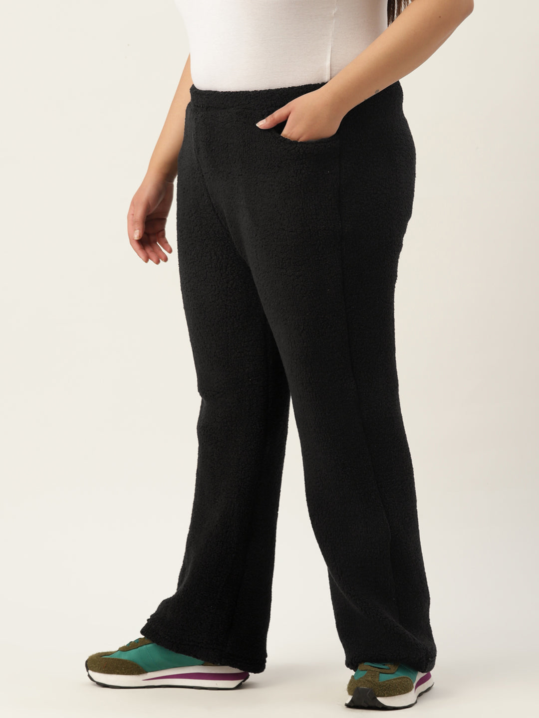 High-Rise Cozy Teddy Trousers