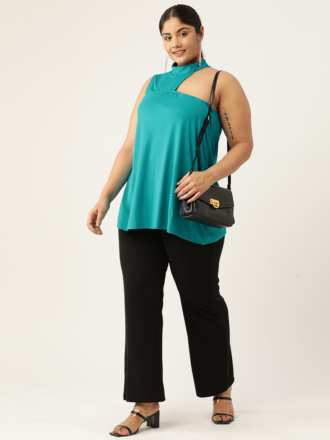 Plus Size Knitted One Shoulder Top