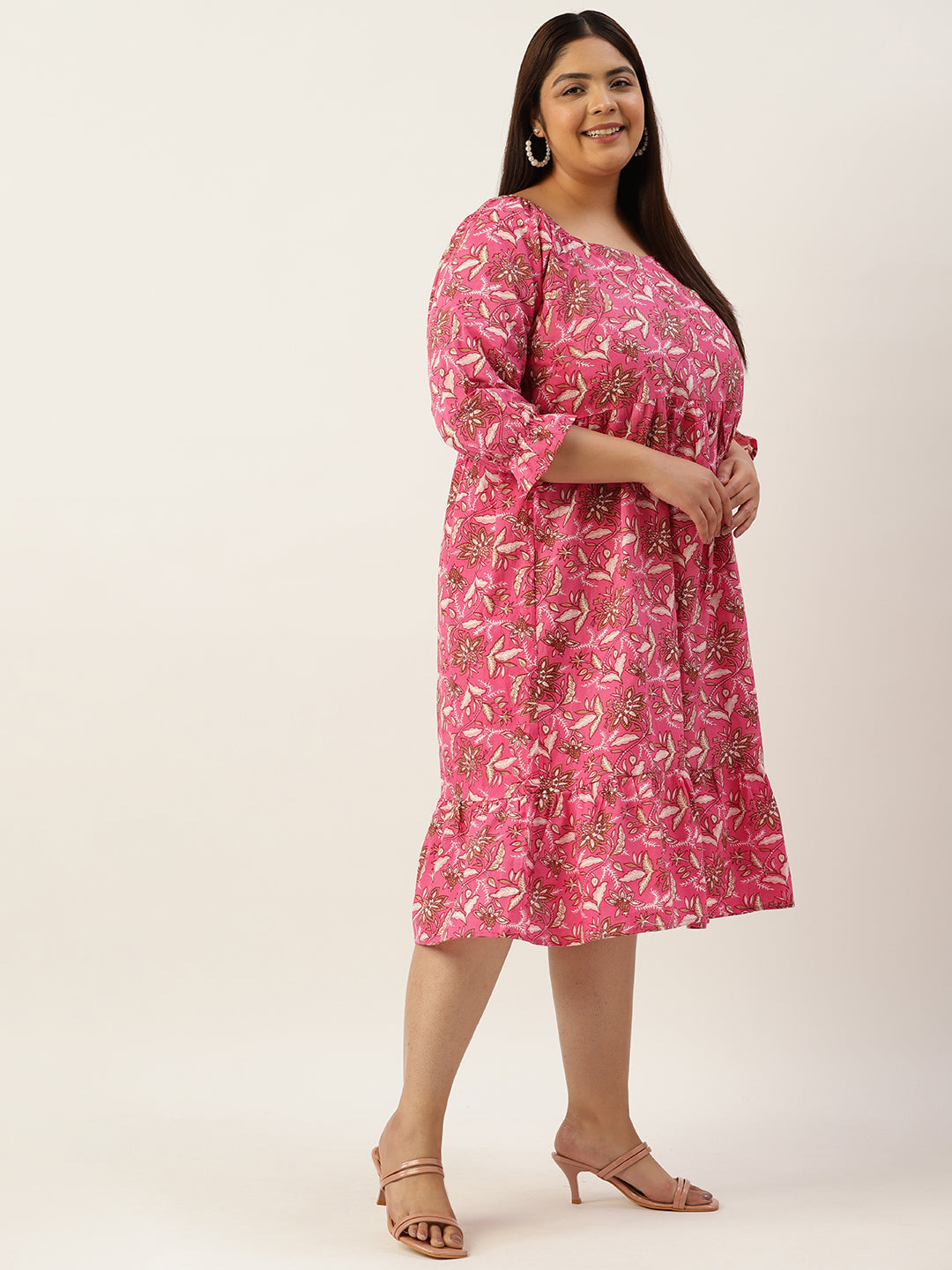 Modern Trendy Plus Size Women’s Dress