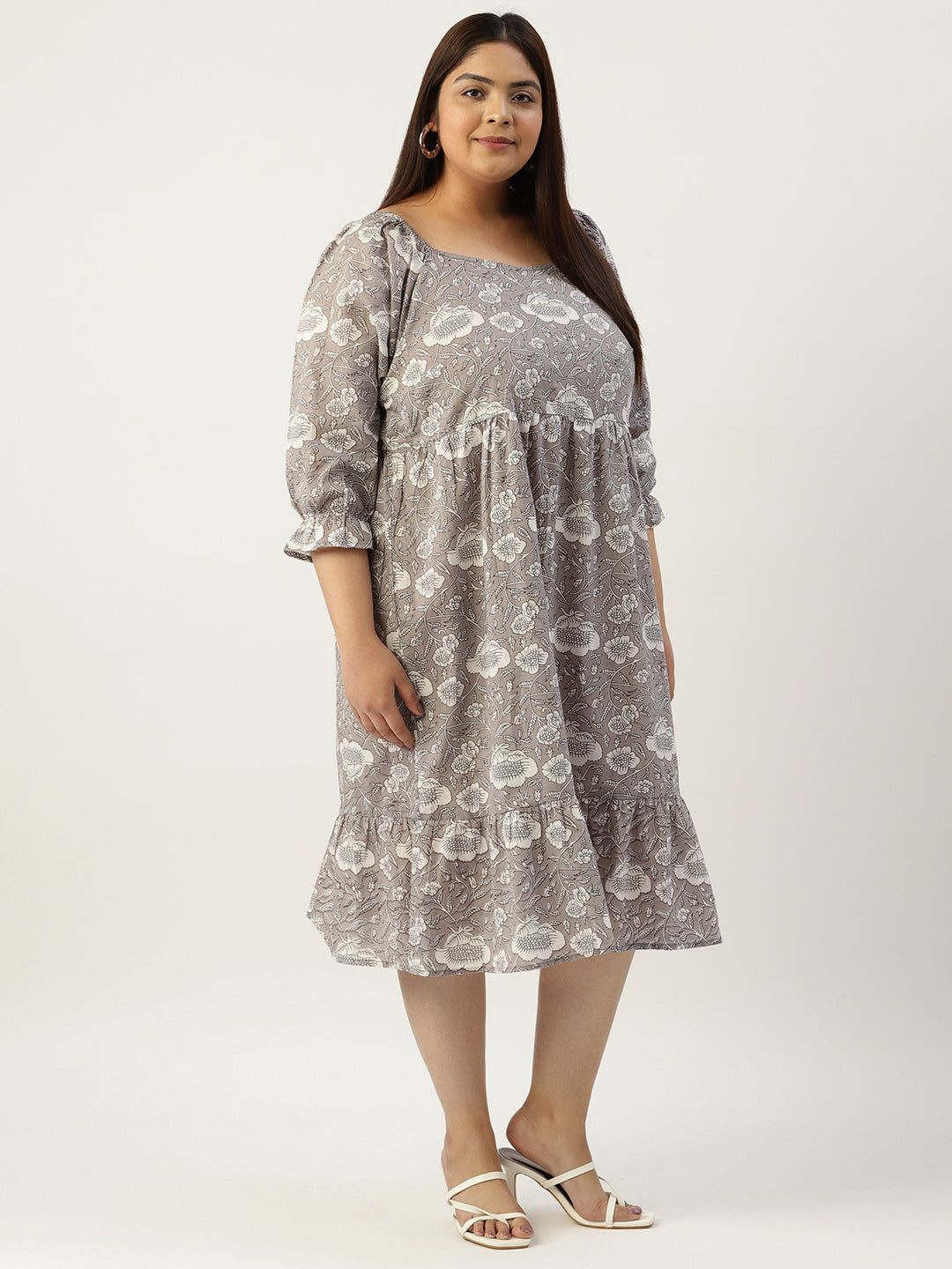 Modern Trendy Plus Size Women’s Dress