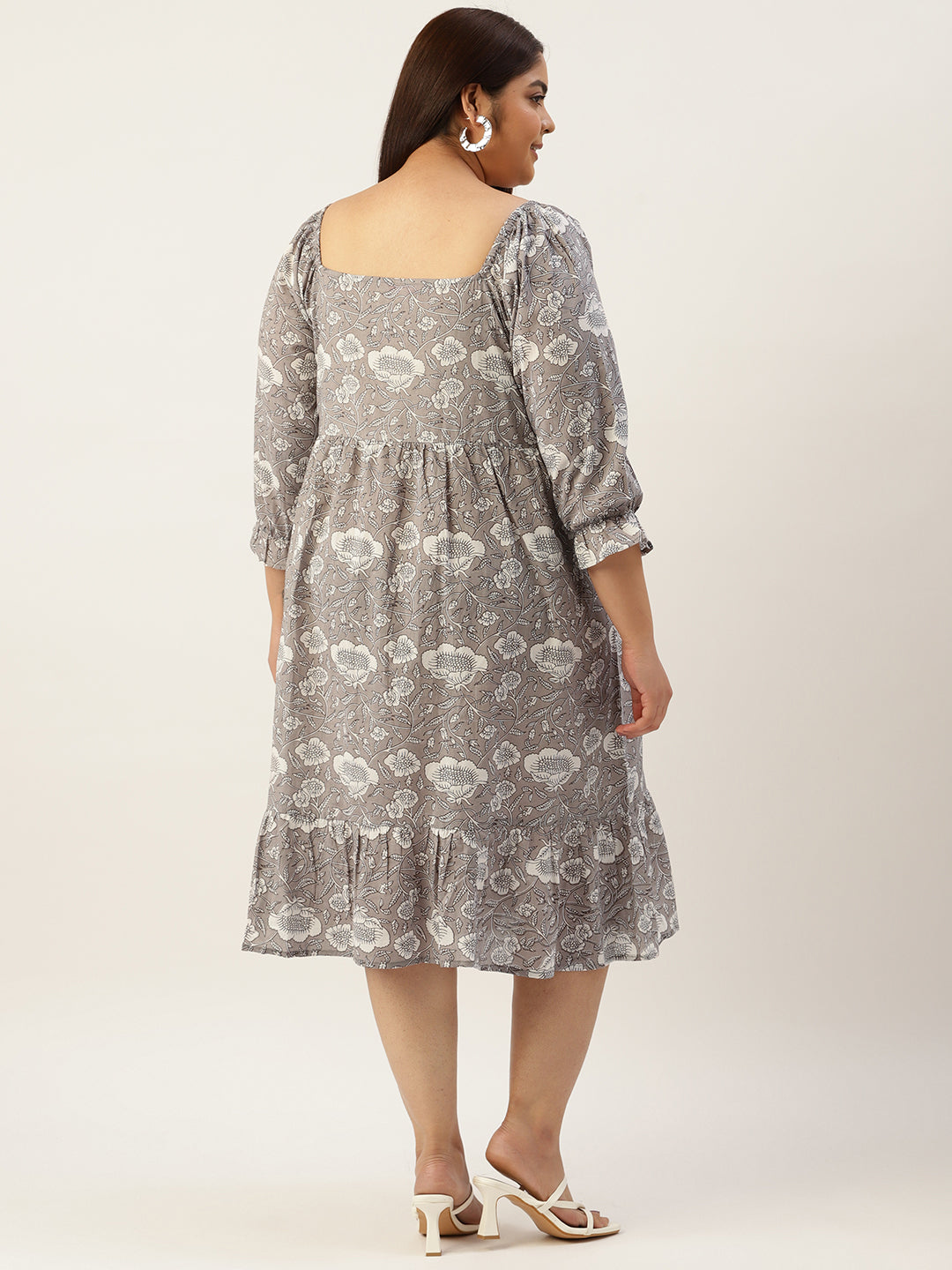Modern Trendy Plus Size Women’s Dress