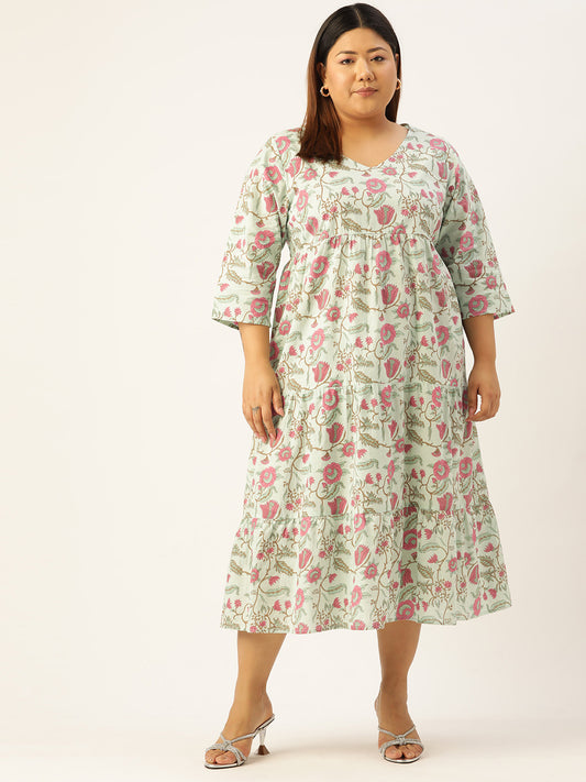 Modern Trendy Plus Size Women’s Dress