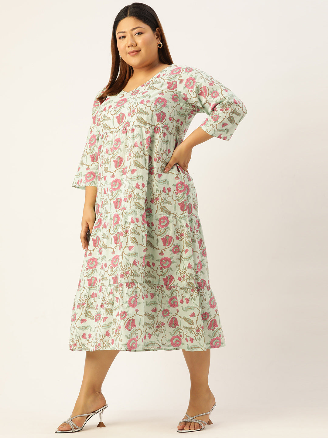 Modern Trendy Plus Size Women’s Dress