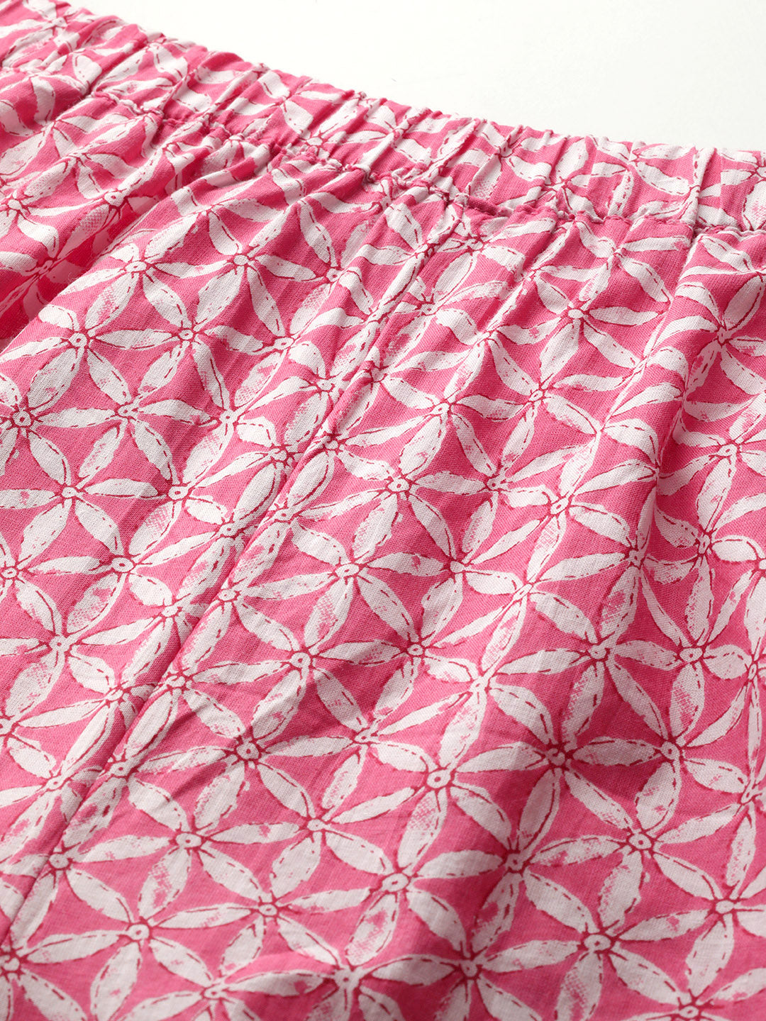 Plus Size Women's Pants in Printed Cotton
