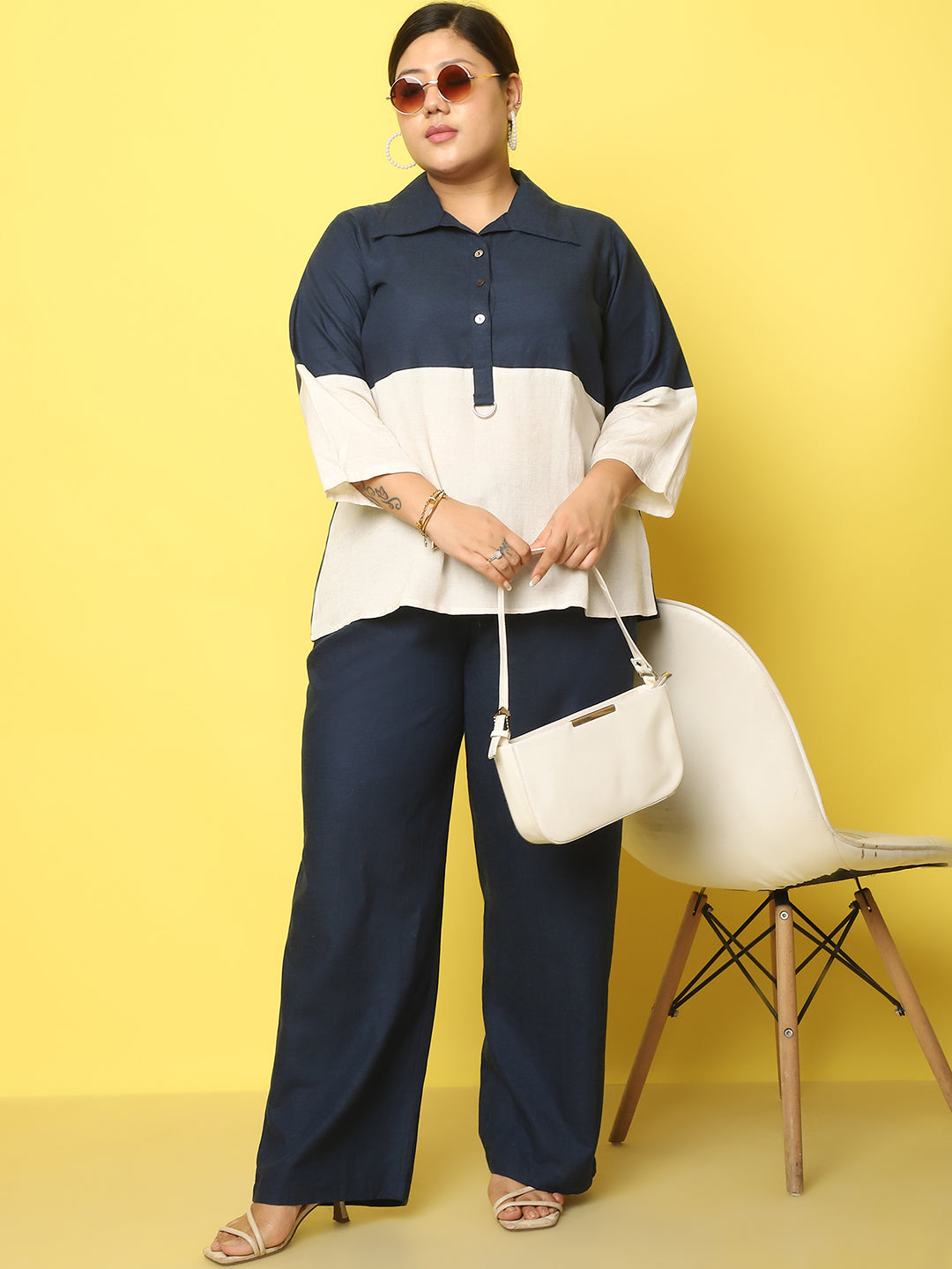 Women Plus Size Relaxed High-Rise Trousers