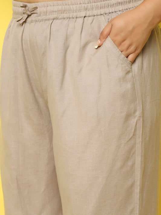 Women Plus Size Relaxed High-Rise Trousers