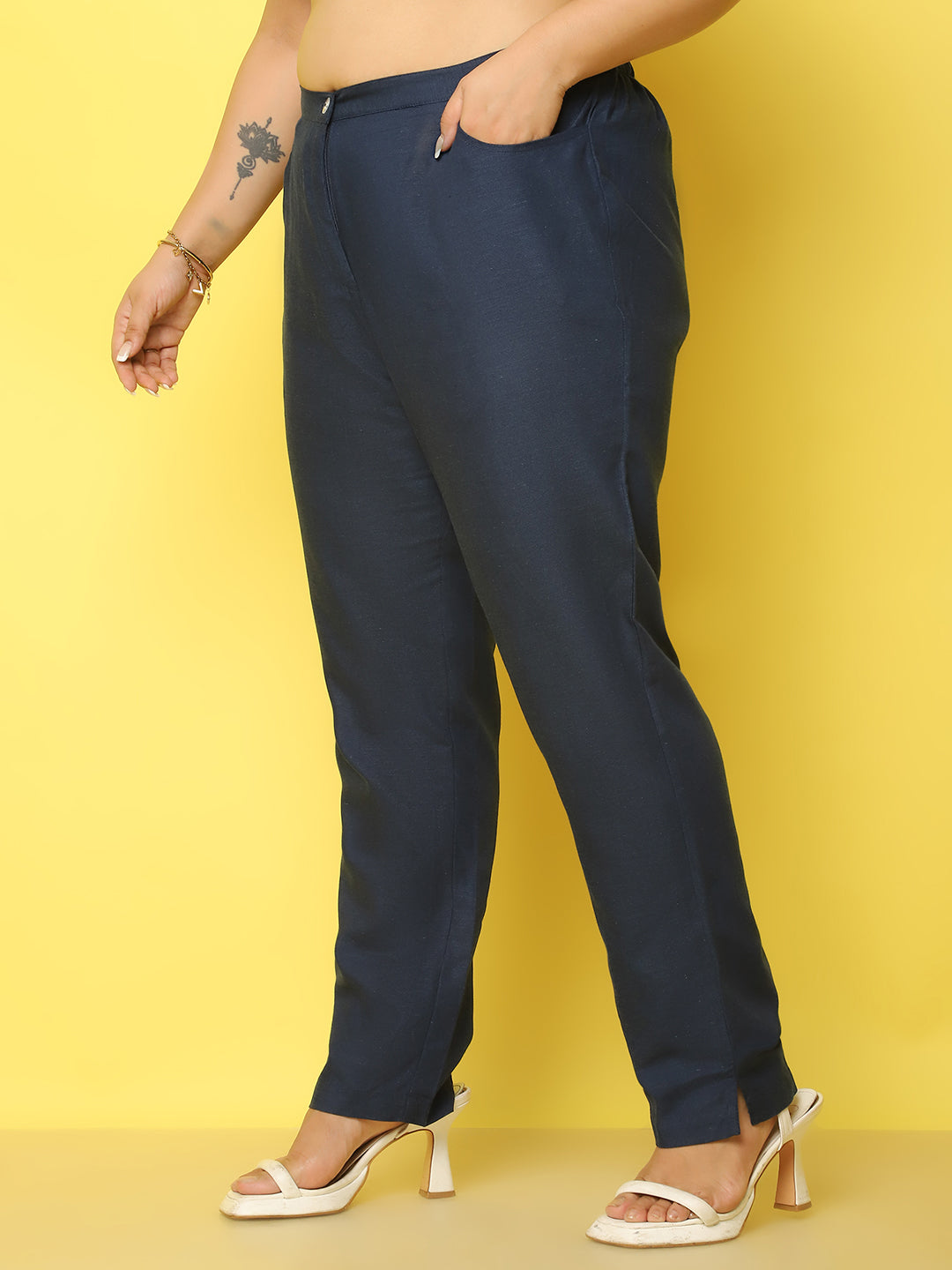 Women Plus Size Relaxed High-Rise Trousers