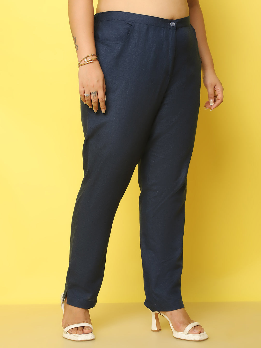 Women Plus Size Relaxed High-Rise Trousers