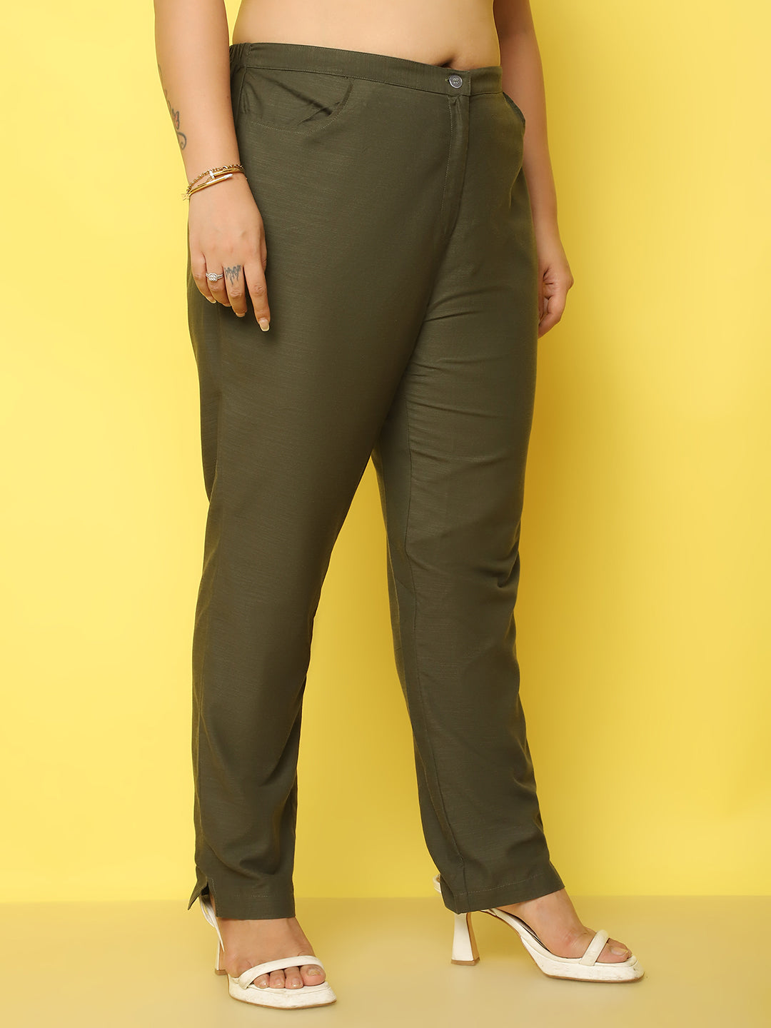 Women Plus Size Relaxed High-Rise Trousers