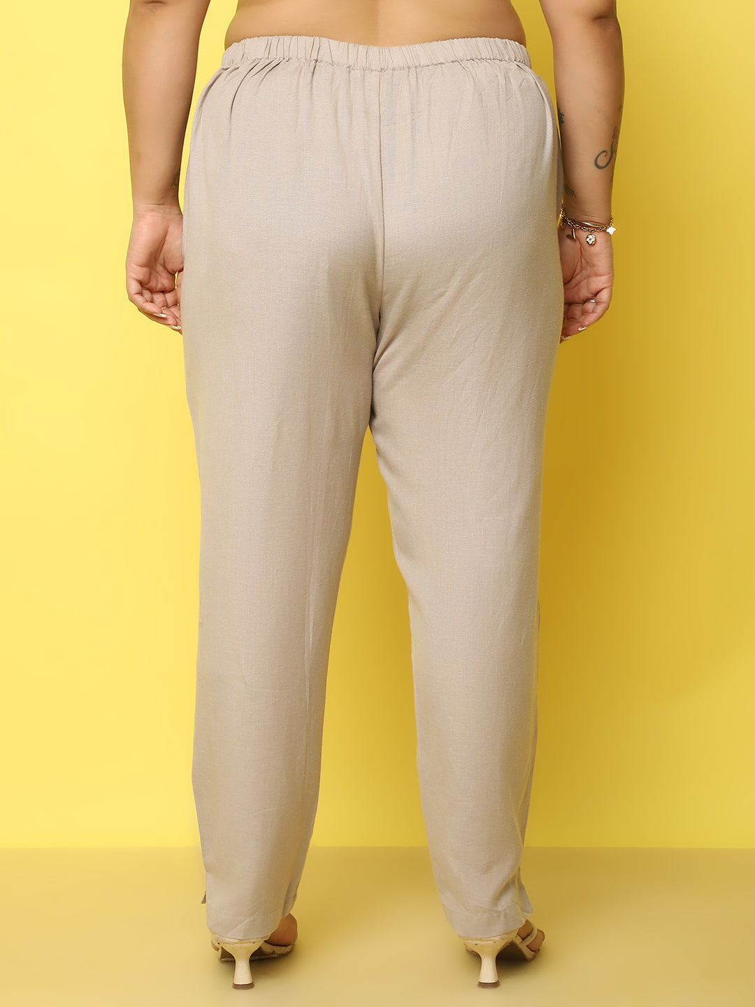 Women Plus Size Relaxed High-Rise Trousers