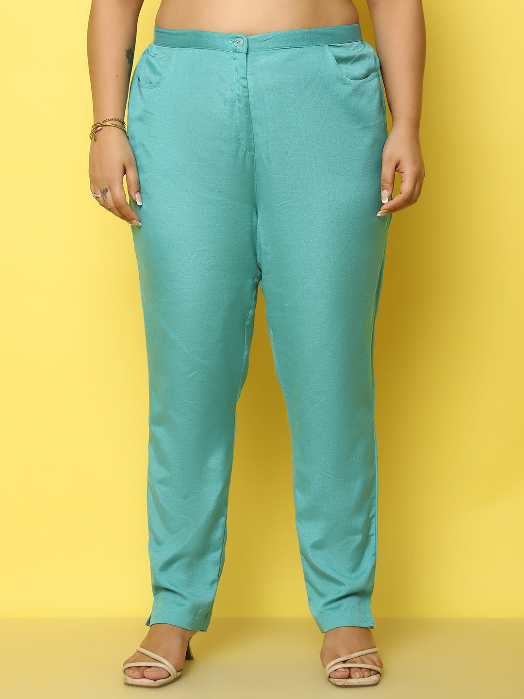 Women Plus Size Relaxed High-Rise Trousers