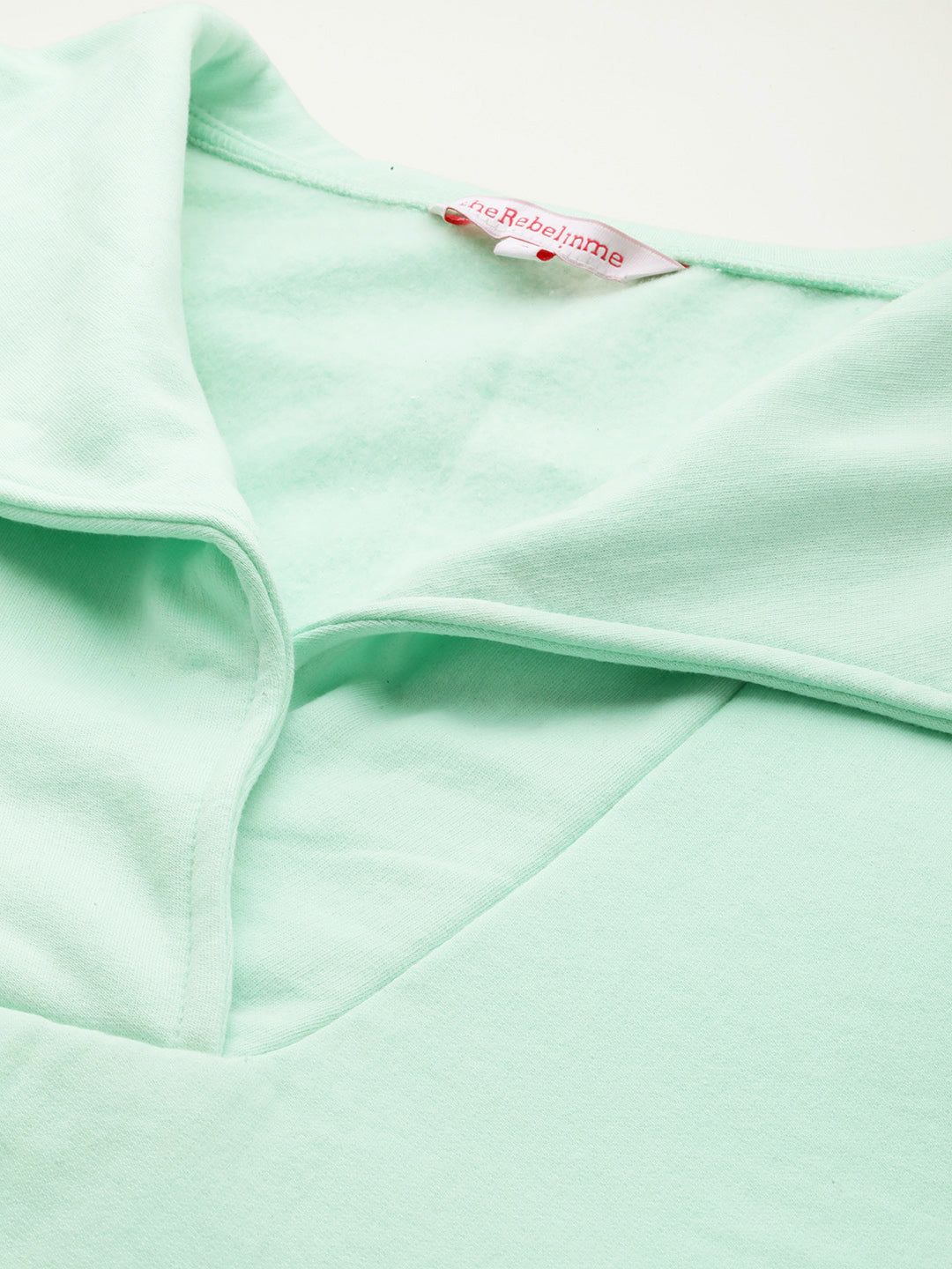 Plus Size Spread Collar Winter Top