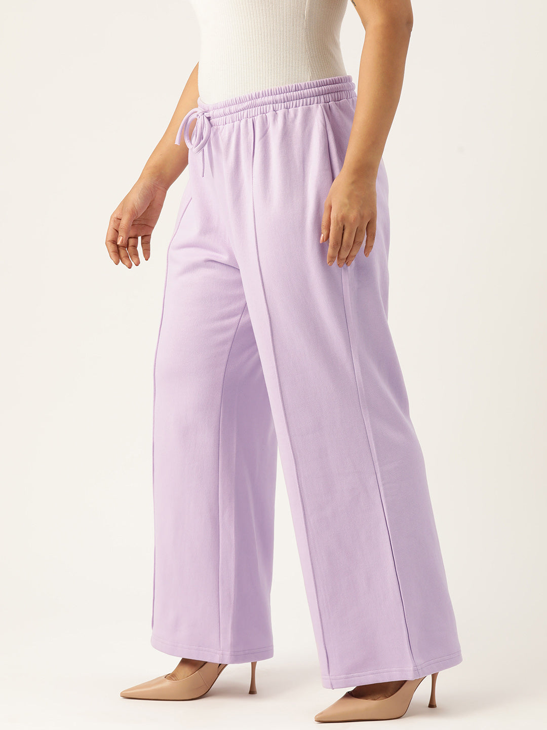 Women Relaxed Straight Fit High-Rise Pleated Trousers