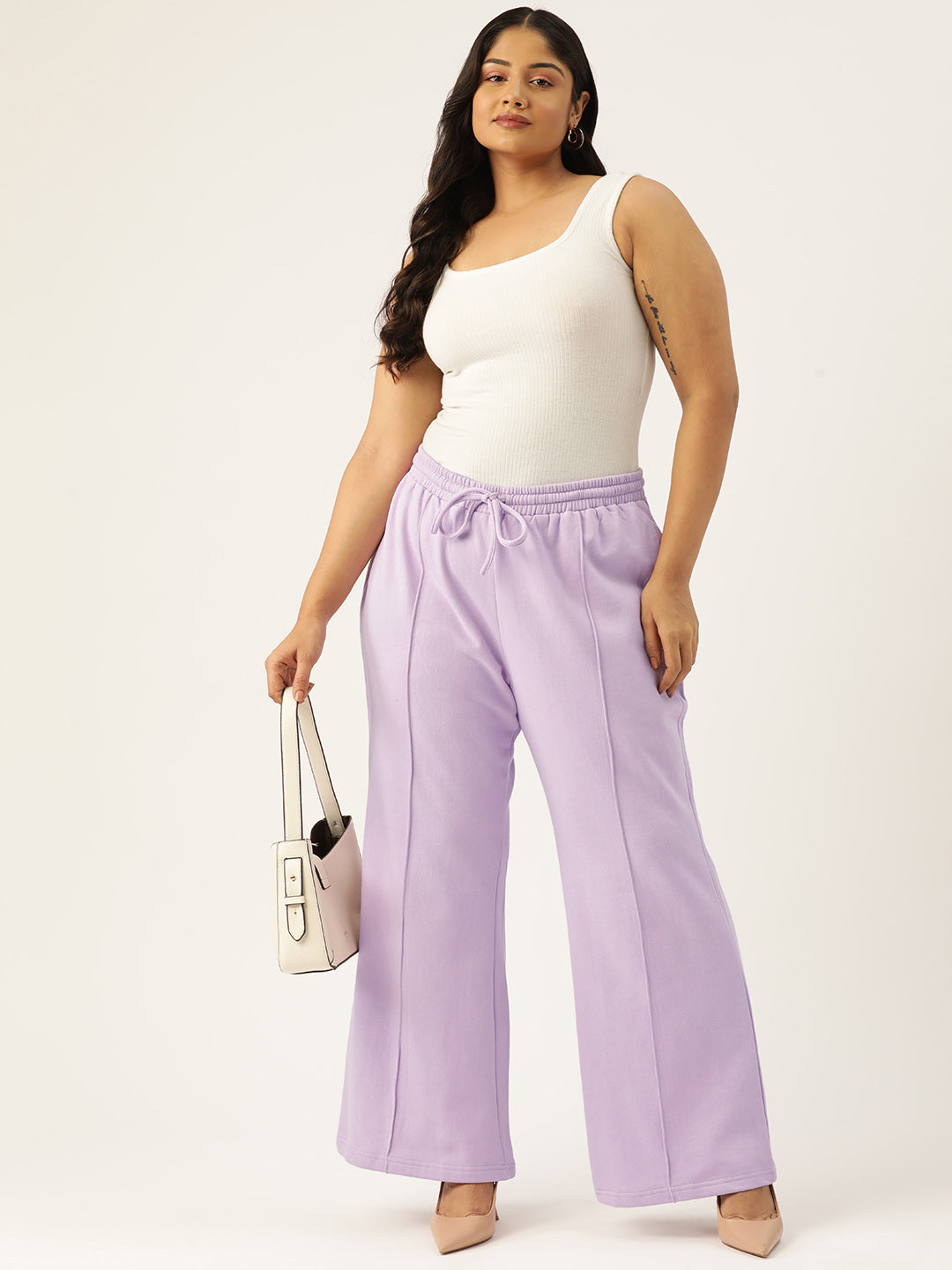 Women Relaxed Straight Fit High-Rise Pleated Trousers