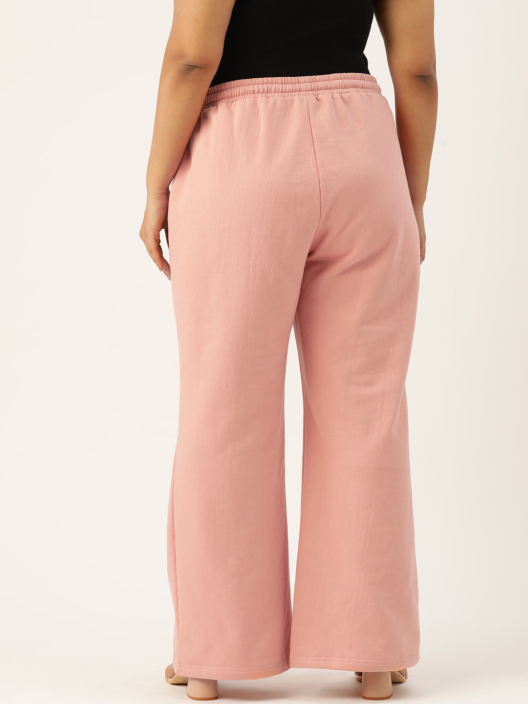 Women Relaxed Straight Fit High-Rise Pleated Trousers