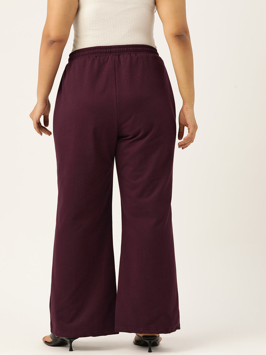 Women Relaxed Straight Fit High-Rise Pleated Trousers