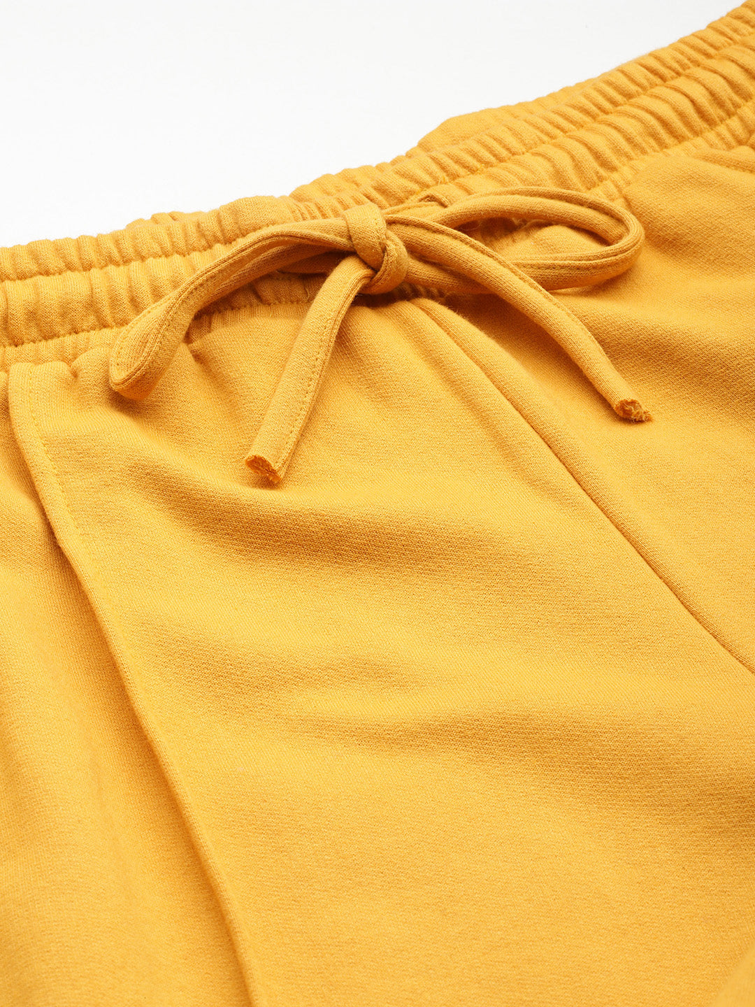 Women Relaxed Straight Fit High-Rise Pleated Trousers