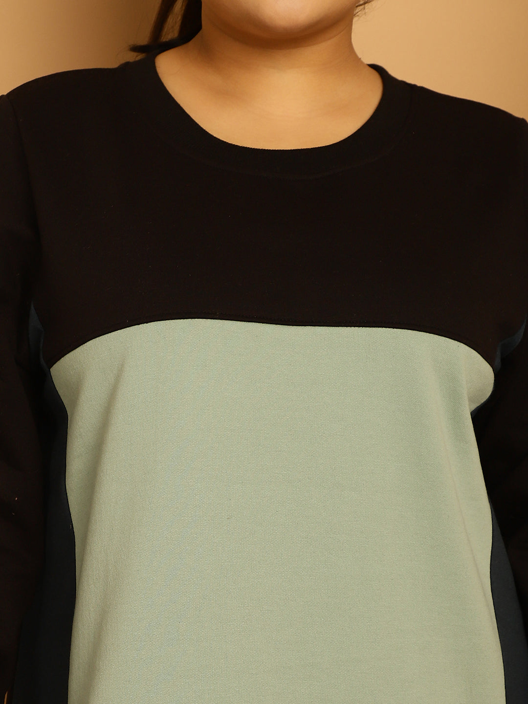 Comfort Fit Plus Size Women’s Casual Top