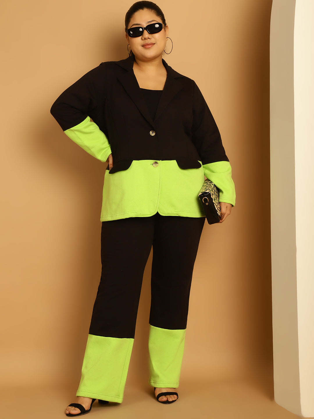 theRebelinme Women Colourblocked Fleece Open Front Jacket