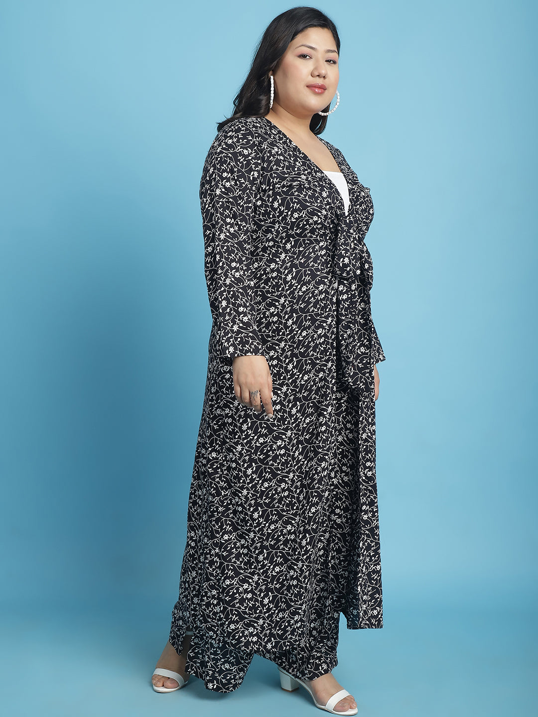 theRebelinme Plus Size Abstract Printed Longline Tie-Up Shrug